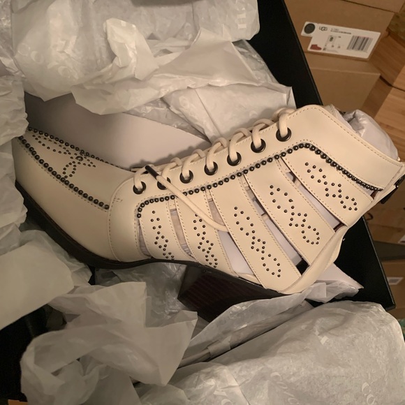 Coach Studded Paisley Boots - Picture 4 of 12